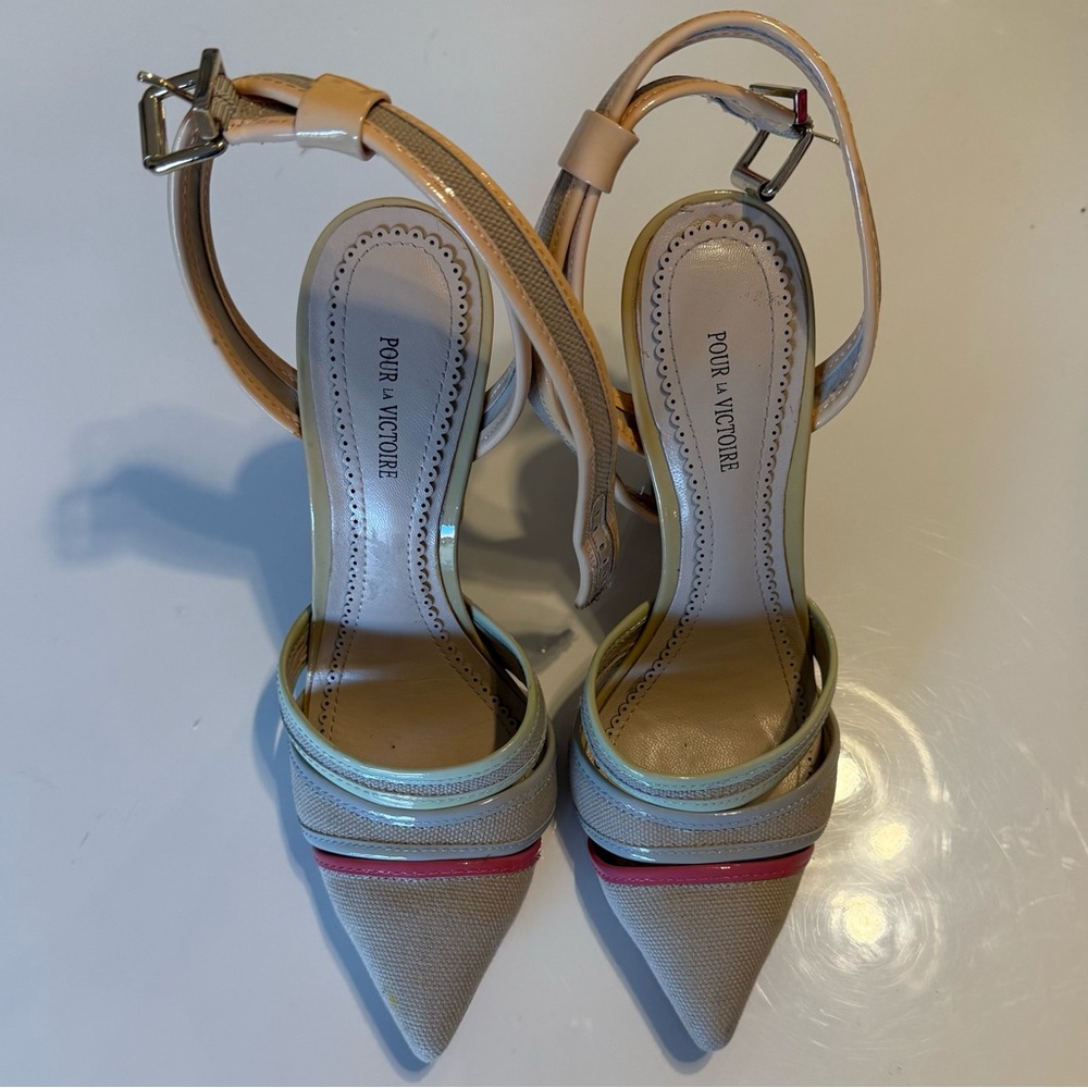 POUR LA VICTOIRE Kiran Beige Pointed Toe Heels Size 6.5